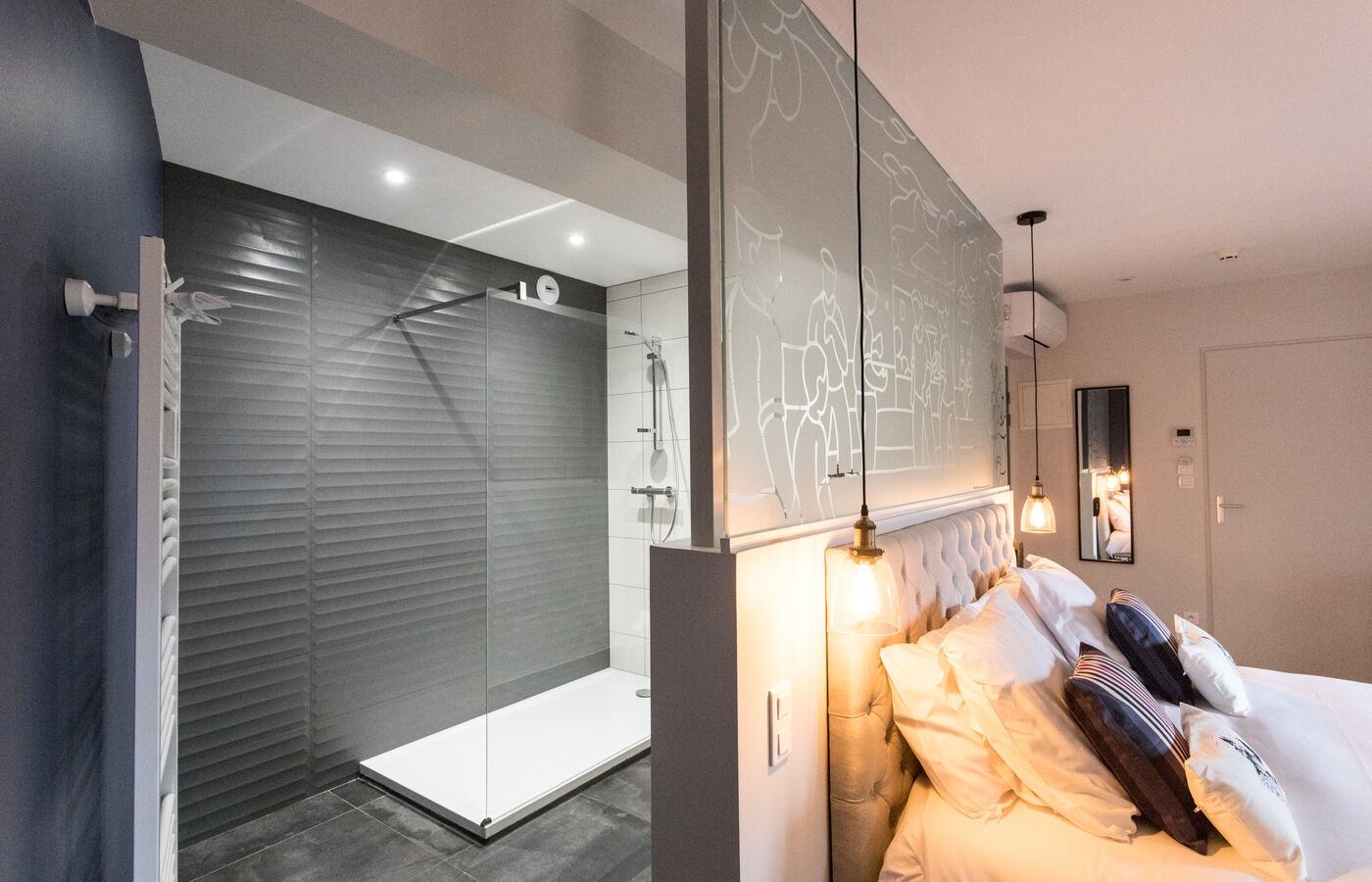 maison-bonnet-fronton-hotel-salle-bain-itxassou-chambre-privilege